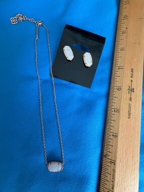 Kendra Scott Rose Gold White Druzy Pendant Necklace with Matching Studs